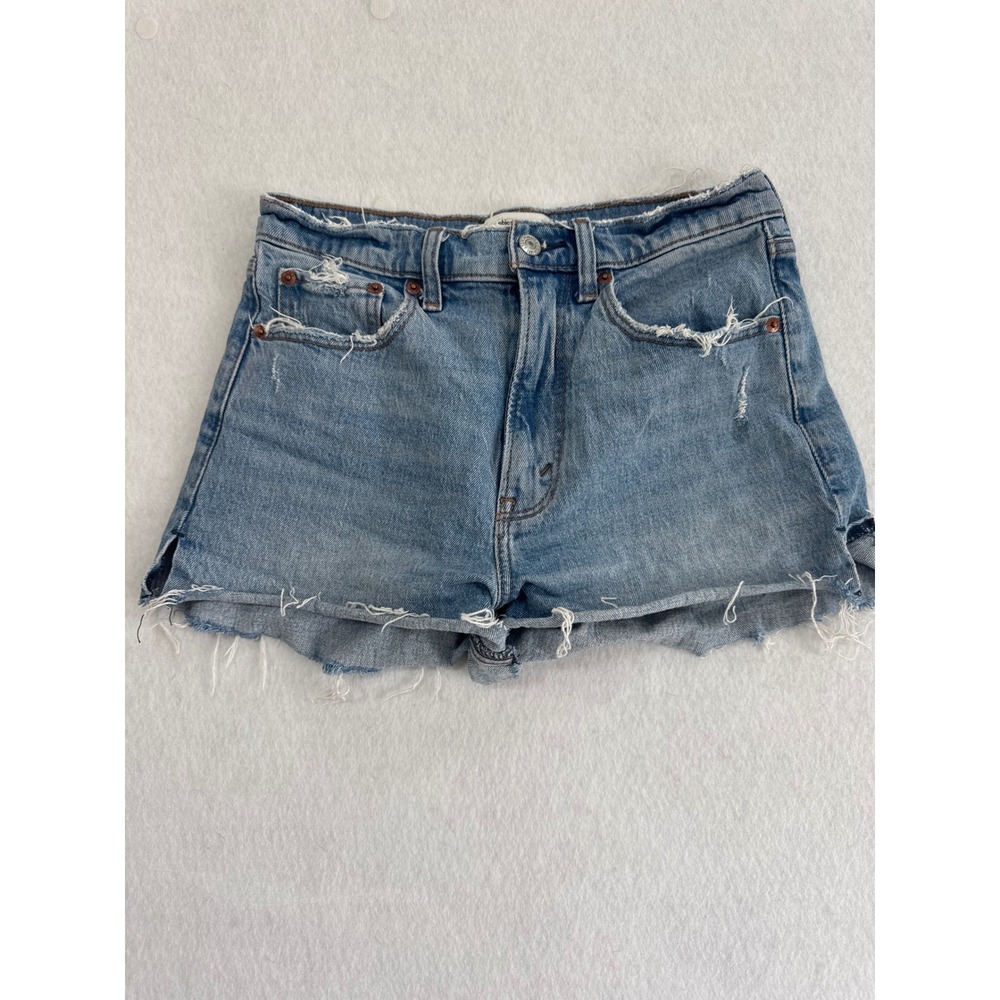 Abercrombie & Fitch High Rise Mom Shorts Light Wash Distressed Denim Size 26 2